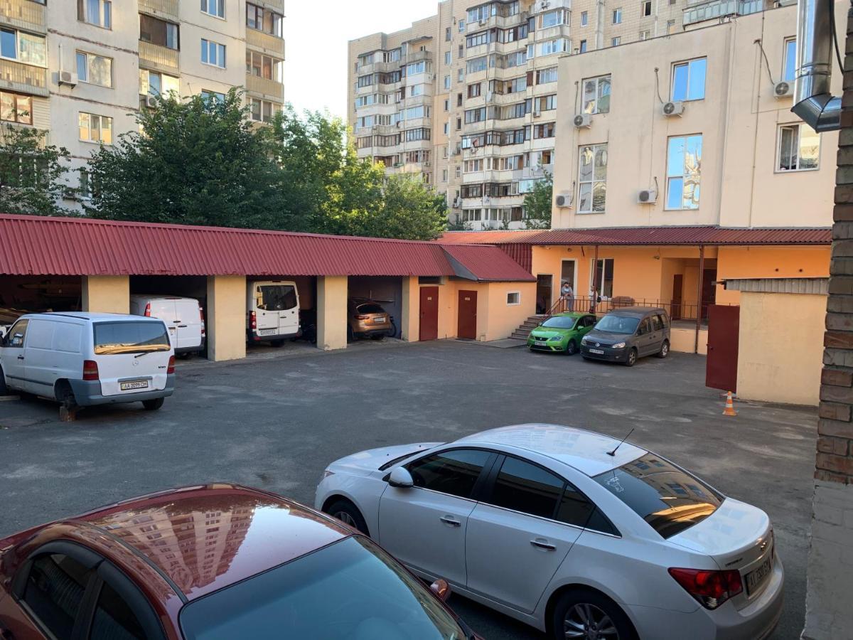 Inn on Zhytomyrska Kijów Zewnętrze zdjęcie