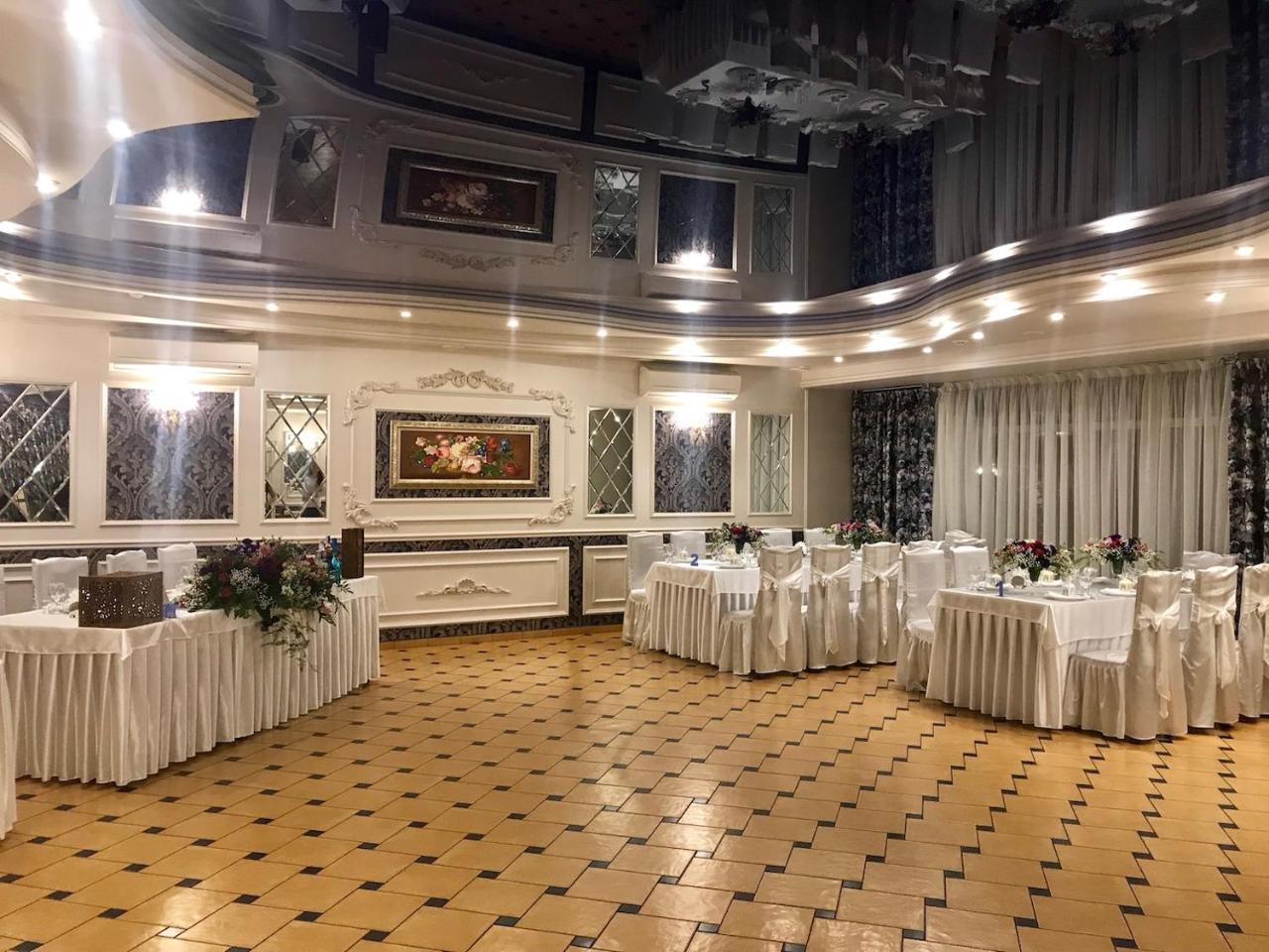 Inn on Zhytomyrska Kijów Zewnętrze zdjęcie
